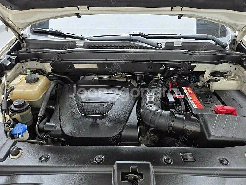 KG모빌리티(쌍용) 뉴코란도C 2WD 2.0 CVT 고...--4