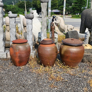 제주도 항아리 3개