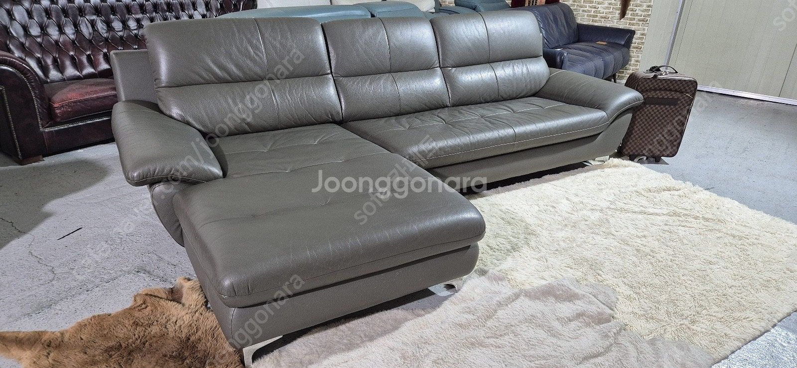 ​*판매* 자코모 슈렁큰 천연 통가죽 4인 카우치 소파...--3