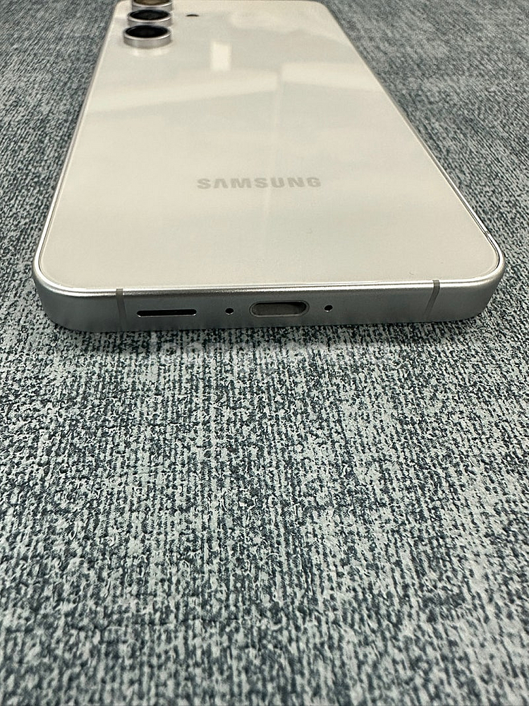 (새상품급) 갤럭시S24FE 256G 화이트 24년 1...--7