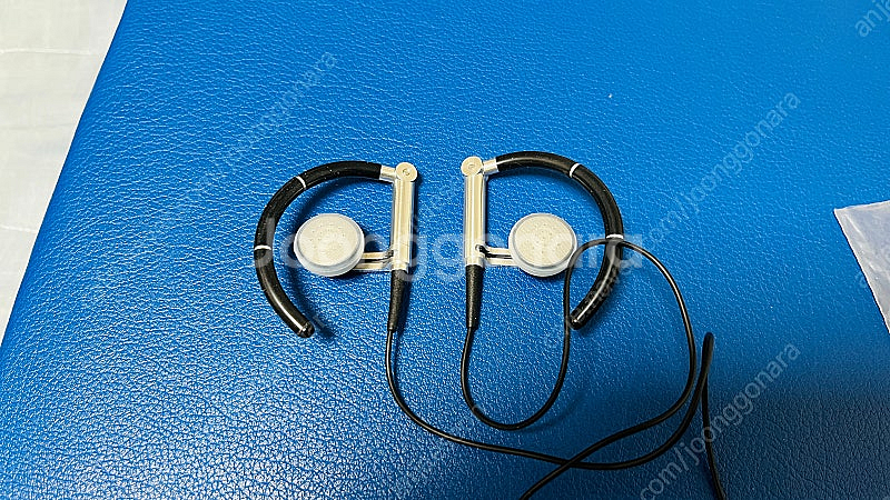 뱅앤올룹슨 B&O A8 판매합니다--1