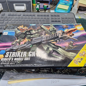 HG 스트라이커 징크스 미조립 판매