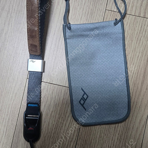 픽디자인 스트랩 애쉬