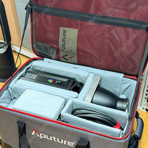 어퓨쳐 Aputure LS 600C Pro 2세대 (정품, 10시간사용)