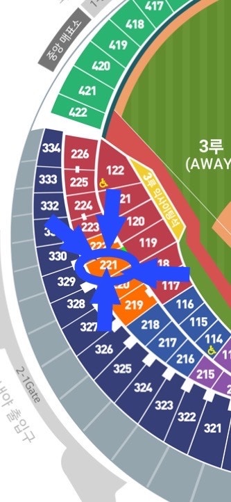 4/27(일) 롯데 두산 3루 오렌지석 221구역 통로...--0