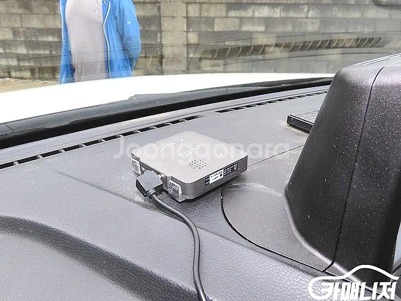 [KG모빌리티(쌍용) ]뉴코란도C 2WD 2.0 CVT...--8