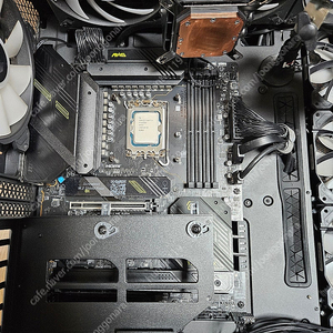 14700k + z790 토마호크 와이파이 맥스 판매합니다
