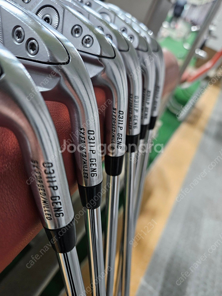 PXG GEN6 0311P 5-P 아이언--4