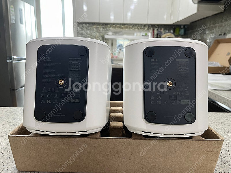 KEF LSX II 화이트 (거의 새상품)--5