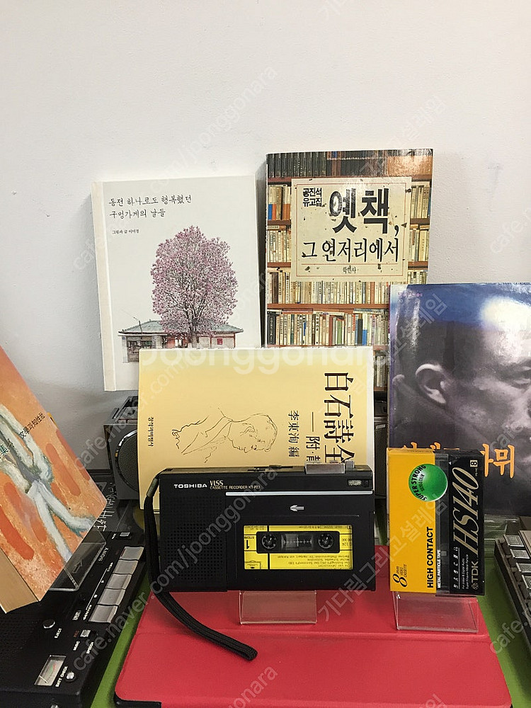 워크맨 정크품(통전 됨):고즈넉한 明窓淨机를 몽상하는....--0