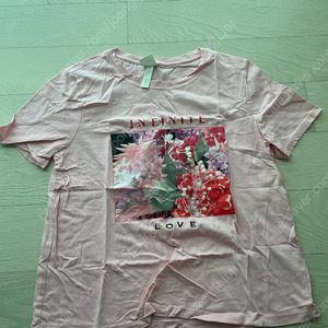 H&M 에이치앤앰 플라워 티셔츠