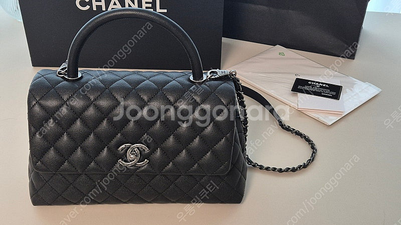 샤넬 블랙 캐비어 코코핸들 28 A92991--4
