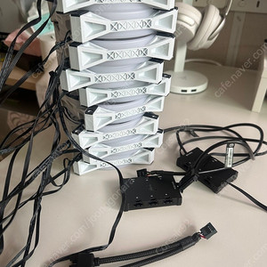 CORSAIR QL120 WHITE 9개 팝니다.