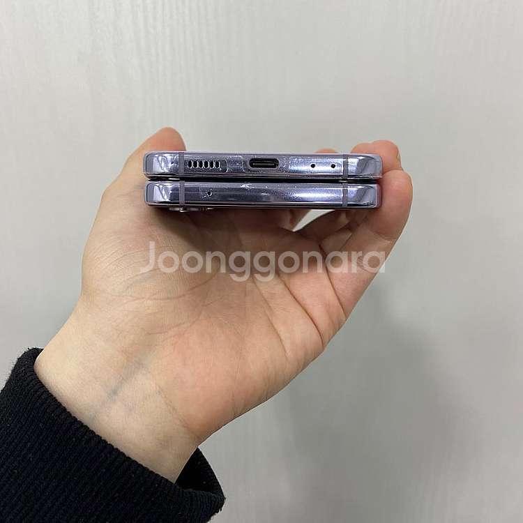 81252 특S급. 갤럭시Z플립4 256기가 퍼플 삼성...--5