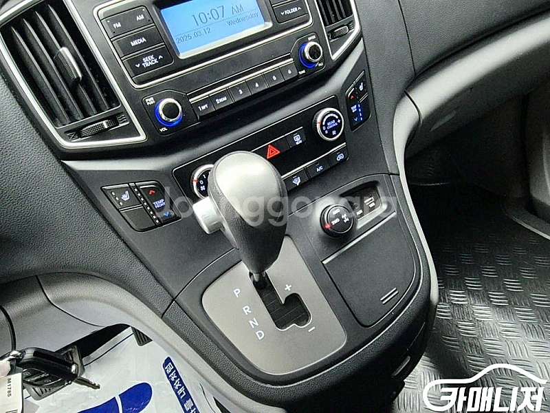 더 뉴 그랜드 스타렉스 4WD 웨건 12인승 2021 ...--2