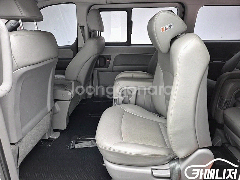 더 뉴 그랜드 스타렉스 4WD 웨건 12인승 2021 ...--4