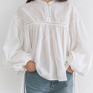 쎄미 블라우스 109,000원 -> 38,000원 ssemi