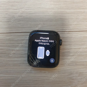 애플워치se 44mm 스페이스그레이 (Apple Watch SE) 액정파손