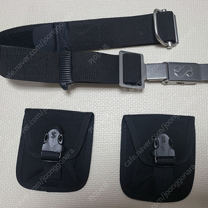 [가격 내림] 스쿠바프로(스쿠버프로) Scubapro 신치 탱크 밴드 & 트림 웨이트 포켓 세트 팝니다.(택포)