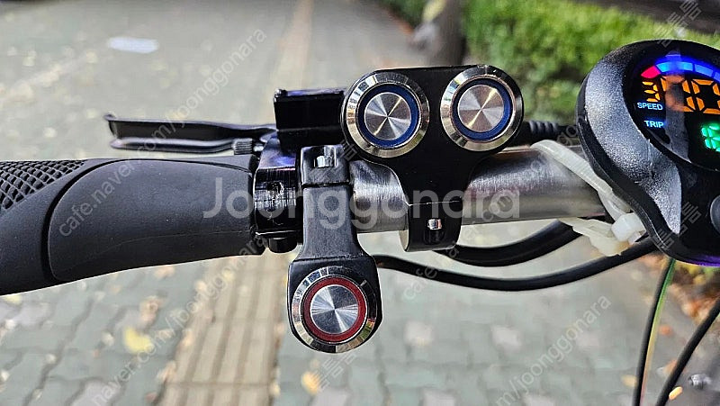 최상급 킥보드 위패드 sff2 팝니다.--3