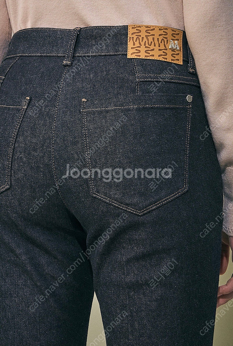 마인 세미 부츠컷 데님 청바지--1