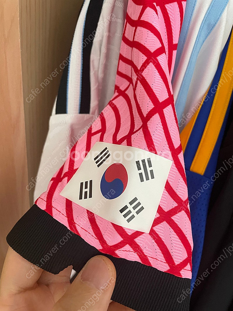 20-22 국가대표 엄원상 어센틱 싸인 유니폼 판매합니...--5