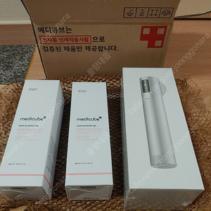 [박스미개봉 새상품]메디큐브 하이포커스샷+PDRN부스터겔300ml× 2개세트