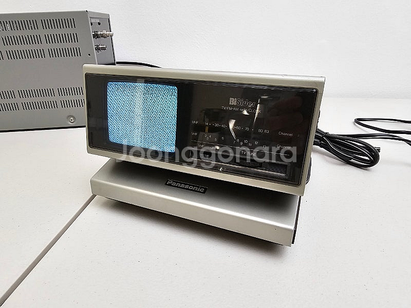 1982년 Panasonic사의 (TR-4060P) 3...--0
