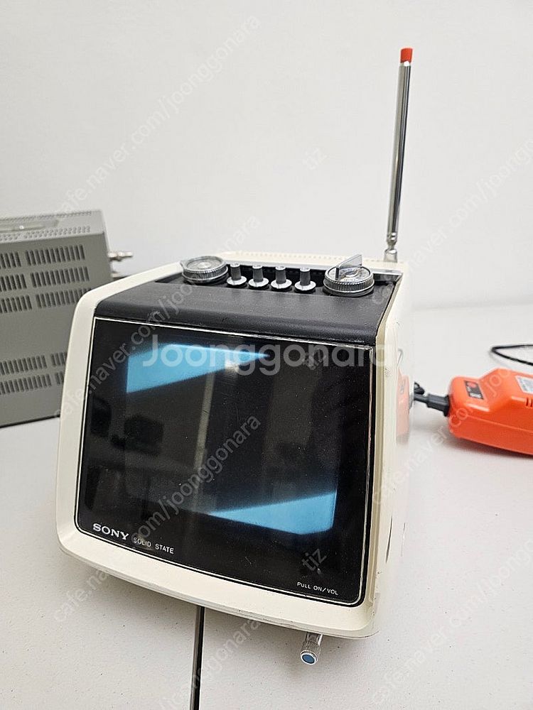 1972년 (소니)SONY사 빈티지 레트로 8인치 흑백...--0