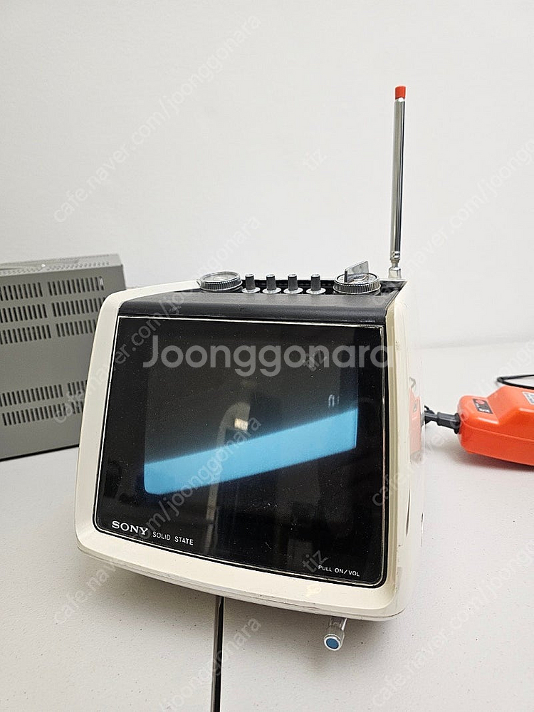 1972년 (소니)SONY사 빈티지 레트로 8인치 흑백...--1