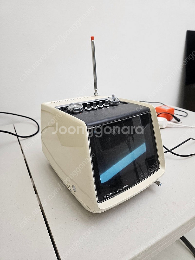 1972년 (소니)SONY사 빈티지 레트로 8인치 흑백...--4