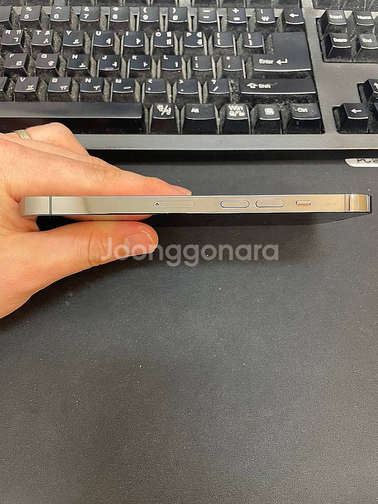아이폰13프로 블랙 256GB 상태좋은 중고52만팝니다--6