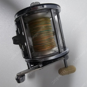 다이와 다이나믹 700S 대형장구통릴