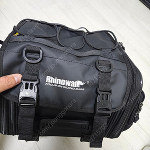 라이노워크 오토바이가방 19L (확장하면 26L)
