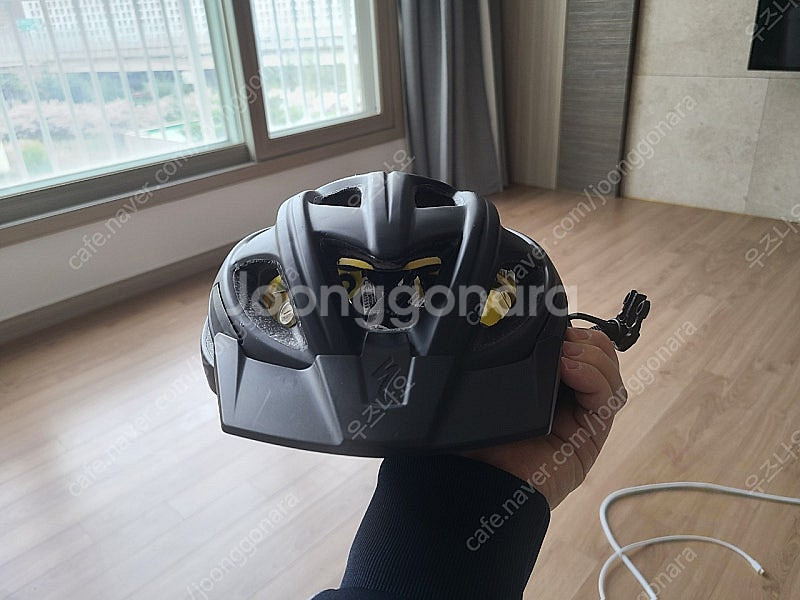 스페셜라이즈드 샤모니 2 블랙 헬멧 SM 55-59 A...--4