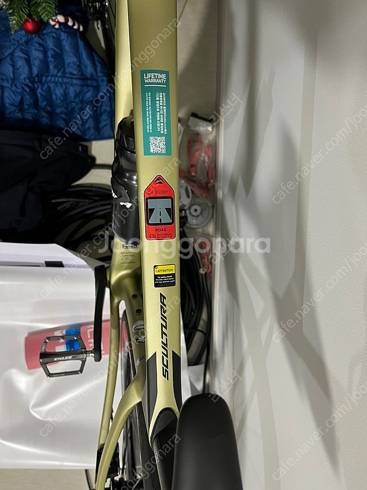 (거의새상품)2023년 메리다 스컬트라 리미티드 가격인...--0