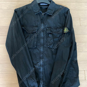 스톤아일랜드 22ss 오버셔츠 올드이펙트 블랙 7615114wn xl 판매합니다 교환가능