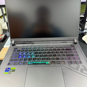 ASUS ROG STRIX G16 RTX4080