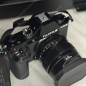 후지필름 x-s10