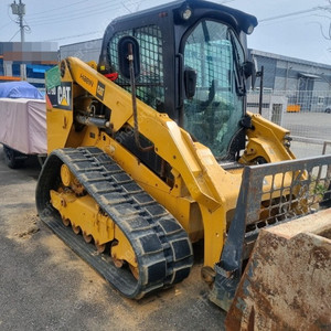 캐타필라 74마력 중고 스키로더 CAT 279D 2018년 1900시간 본 바가지 구성