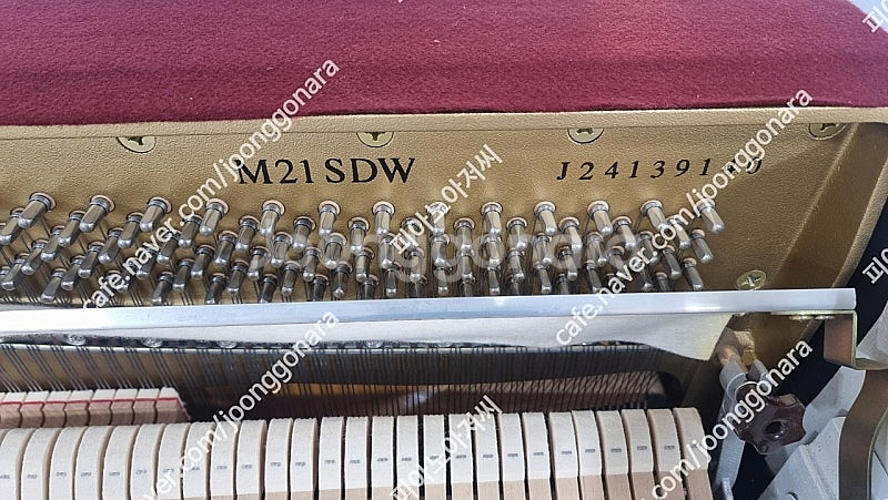 (판매) 2007년 화이트리폼 야마하피아노 m21sdw--4