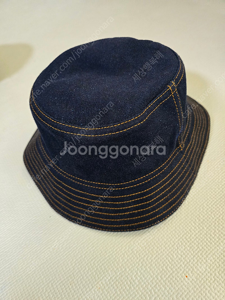 버버리 여성 모자 사이즈 L--0