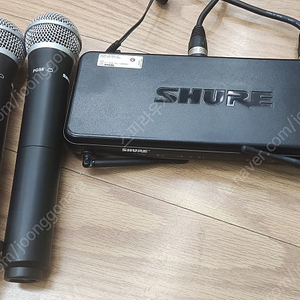 슈어 SHURE svx88k 리시버, pg58 무선마이크 2개 팝니다