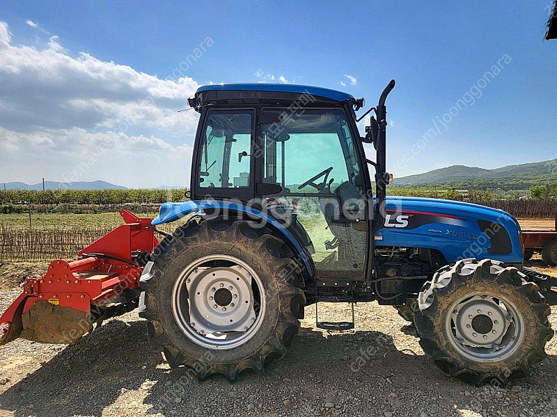 XU6155 트랙터 판매합니다--3