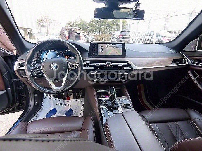 @17년식 5시리즈(7세대) 530i xDrive M스...--7