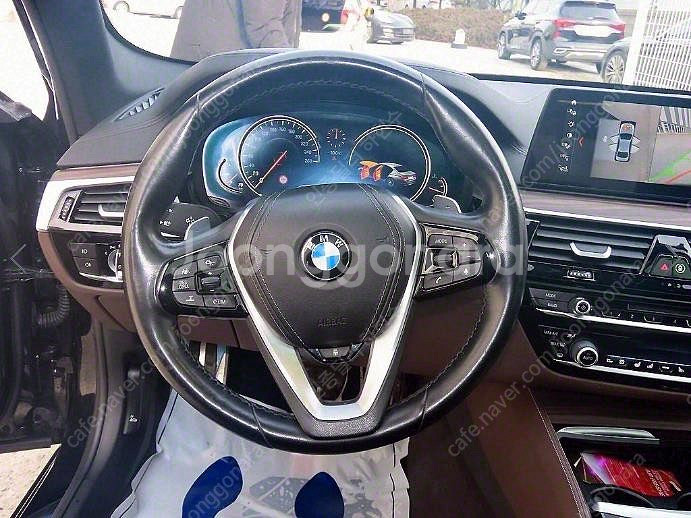 @17년식 5시리즈(7세대) 530i xDrive M스...--8