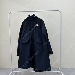 [M] 노스페이스 x 사카이 롱코트 네이비