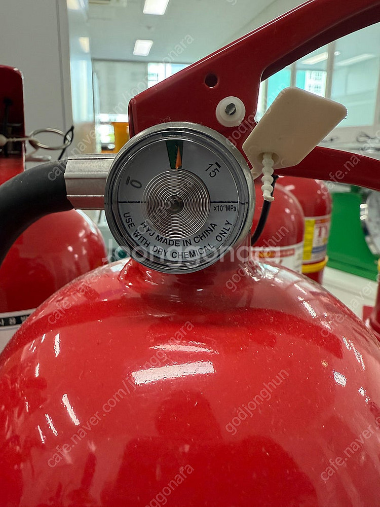 태양 소화기 분말소화기 분말기 3.3kg 새상품 11개--1
