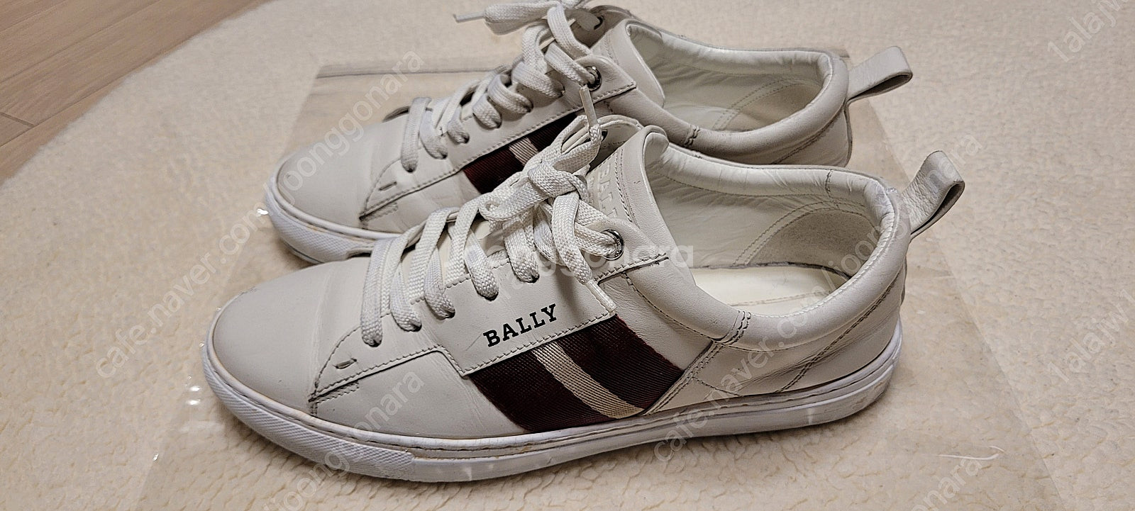 발리 스니커즈--1