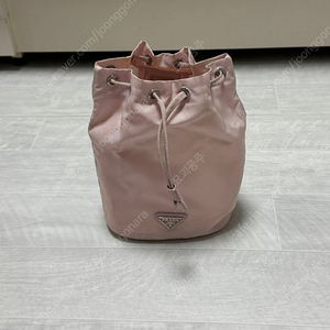 프라다 포코노 복조리 파우치